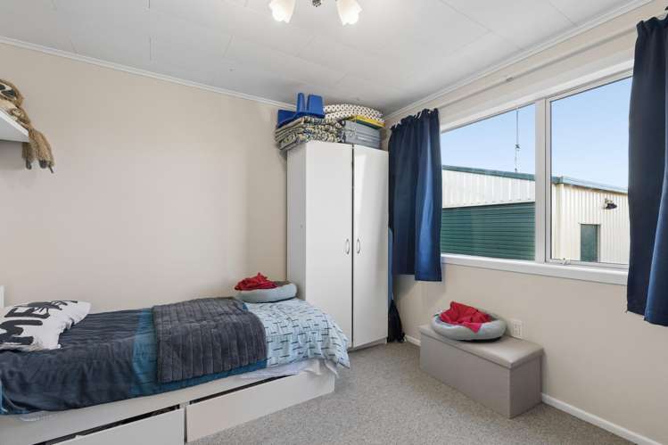 186 Russell Road Huntly_12