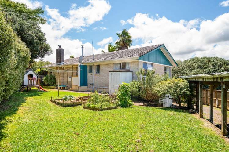 6 Te Anau Place Glenview_11