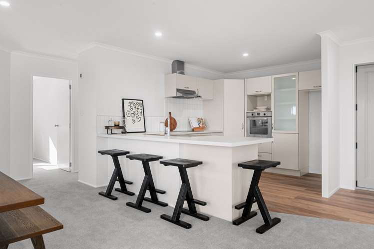 7 Farleigh Close Huntington_3
