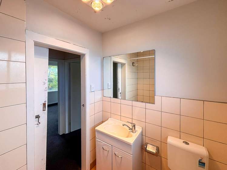 1/21 Olliviers Road Phillipstown_11