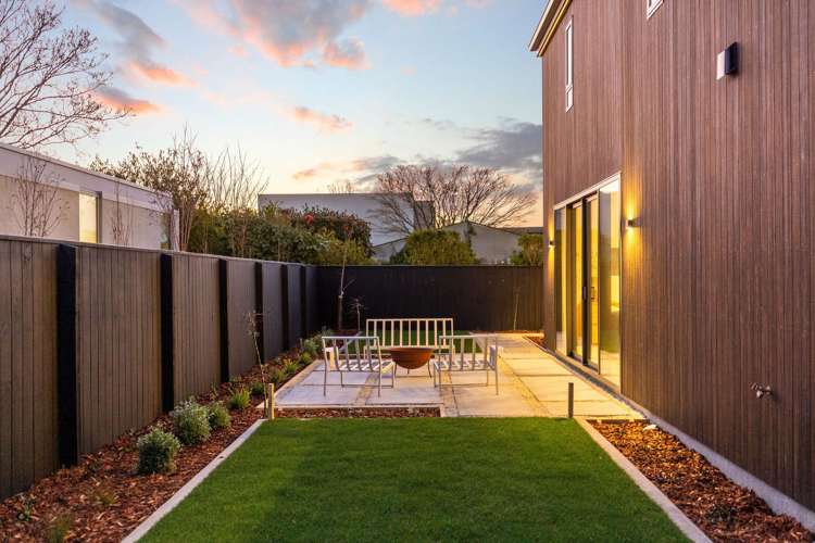 51B Rossall Street Merivale_33