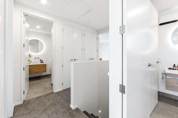2/28 Harker Street 10222_5