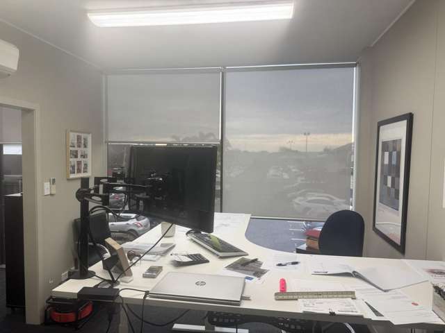 207 Avenue Road East Hastings_3