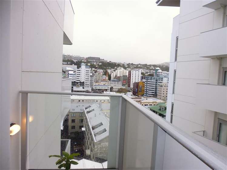 1317/72-82 Taranaki Street 2185_5
