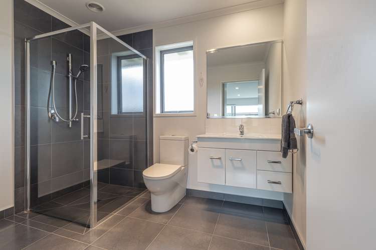 48 Jarrett Terrace Leamington_18