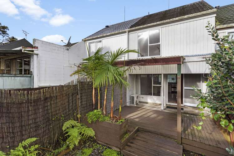 5/106 West Coast Road Glen Eden_0