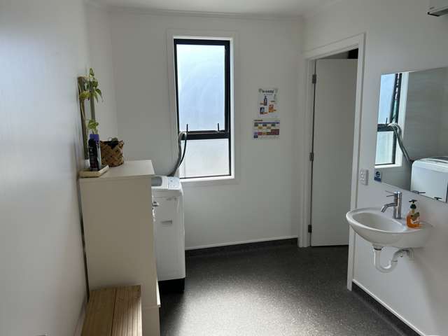 24 Turners Road Feilding_3