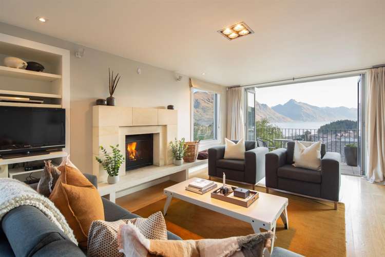 9/12 Dublin Street Queenstown_6