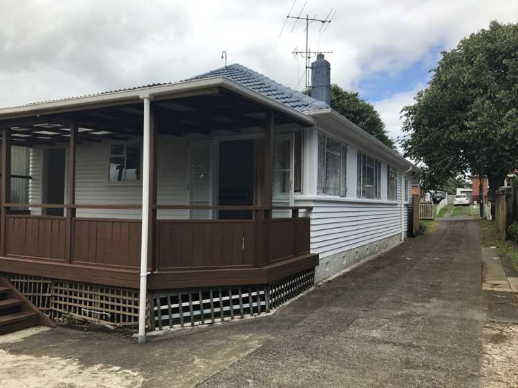 19 Stewart Avenue Panmure_12