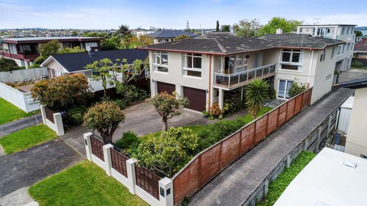 111 Clovelly Road Bucklands Beach_13