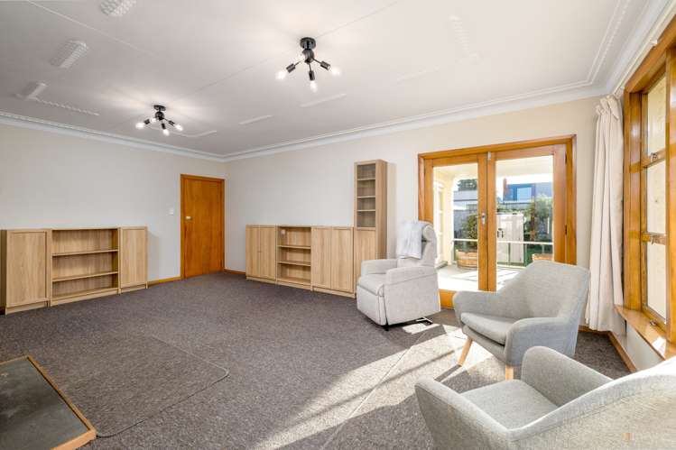 30 Hughes Street_5