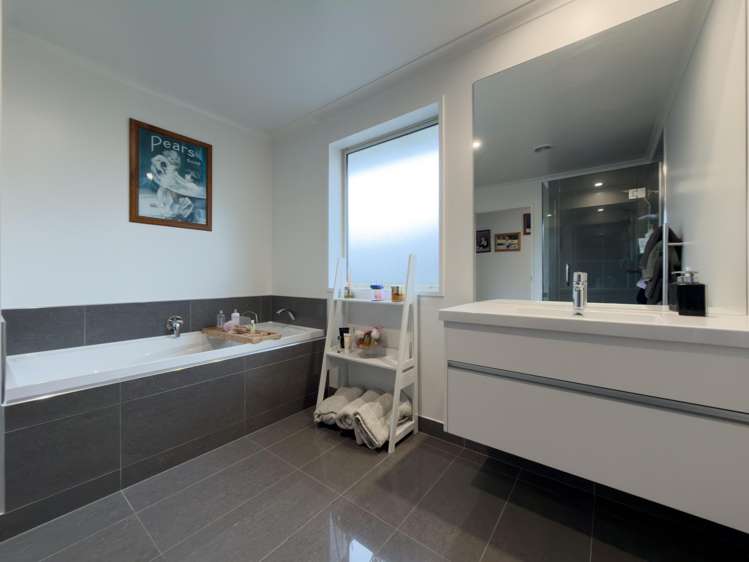 82 Macmaster Street Richmond_16
