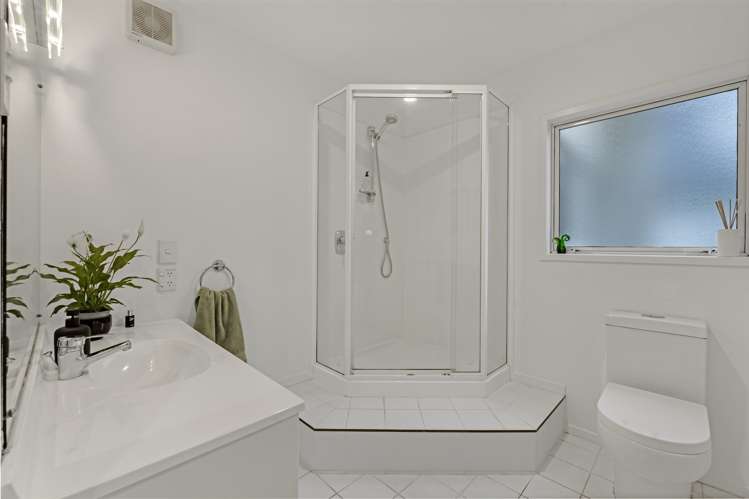 1b Adrienne Place Onehunga_22