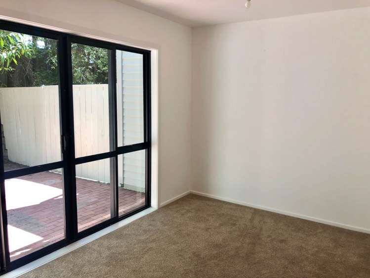 15/17 Lyon Avenue Mount Albert_13