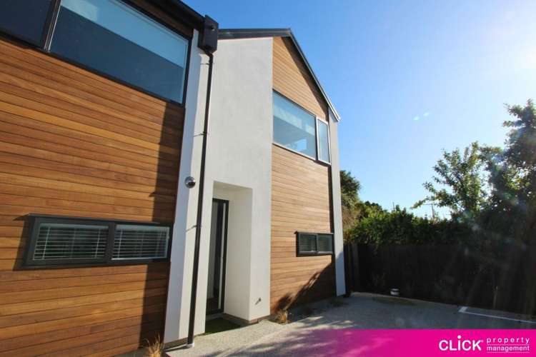 11 Edmund Anscombe Place 10263_1