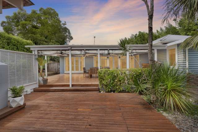 This home ticks every box - FINAL WEEK BEFORE AUCTION