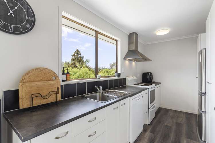 12a Mcphail Street Birkdale_15