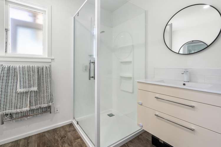 8 Jocelyn Street Casebrook_13