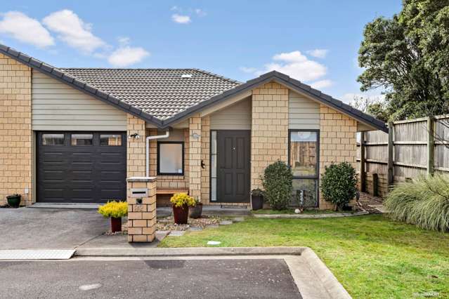 Effortless Living in Parkview Estate (55+)