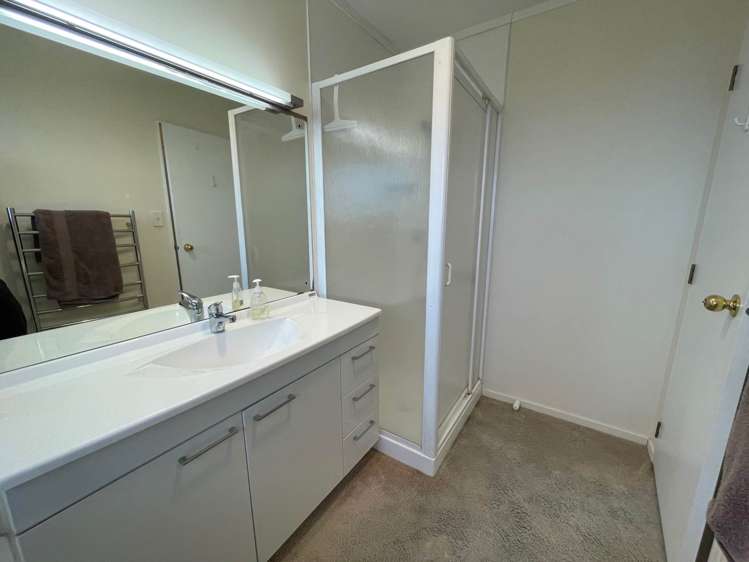 8/453 Richardson Road Mount Roskill_14