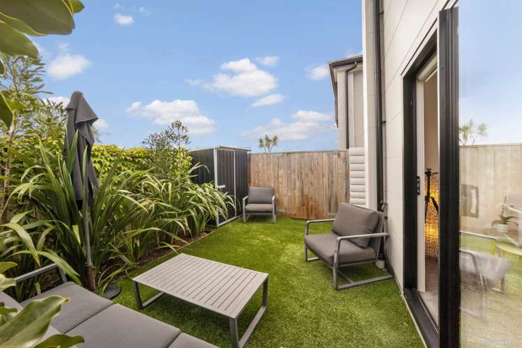 4/80 Awaroa Road Sunnyvale_2