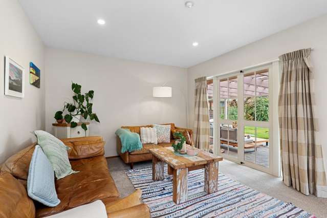 13 Oldham Place Darfield_1