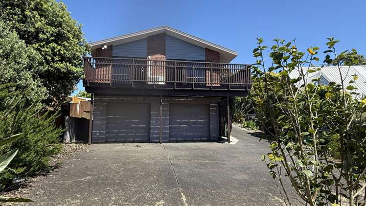 40 Whangaparaoa Road_0