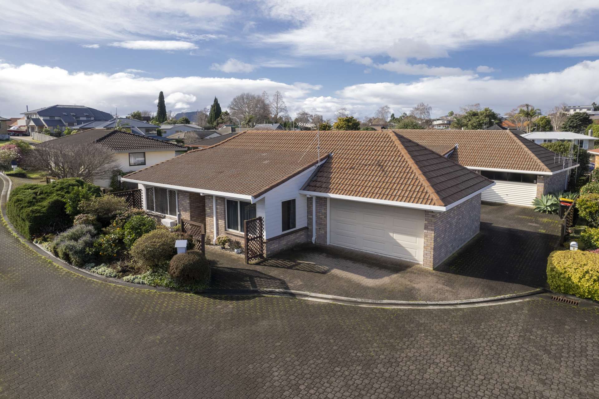 6 Edith Way Matua_0