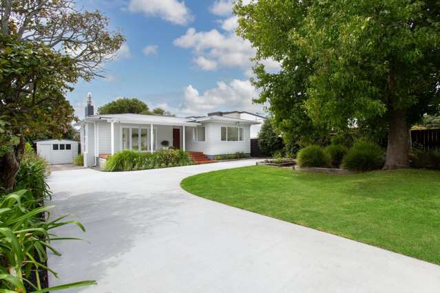 Luxurious Masterpiece on Park-Like Grounds