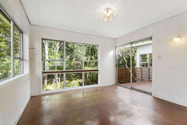 21 Holdaway Avenue Northcote_3