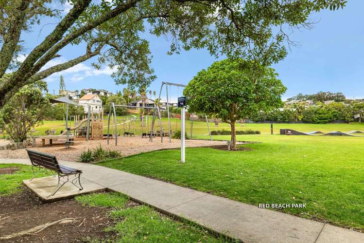 3/3 Marie Avenue Red Beach_35