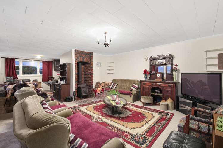 686 Dillons Point Road Dillons Point_11