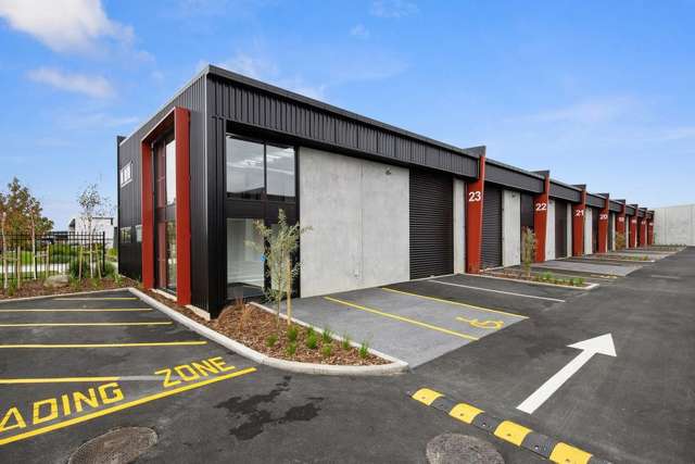 INDUSTRIAL UNITS IN BURBUSH, HAMILTON