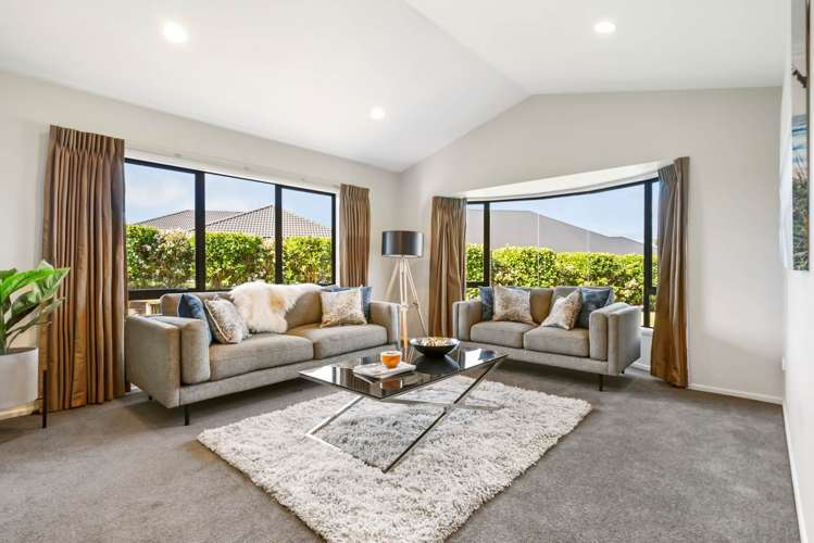 43 Lough Bourne Drive Pukekohe_33