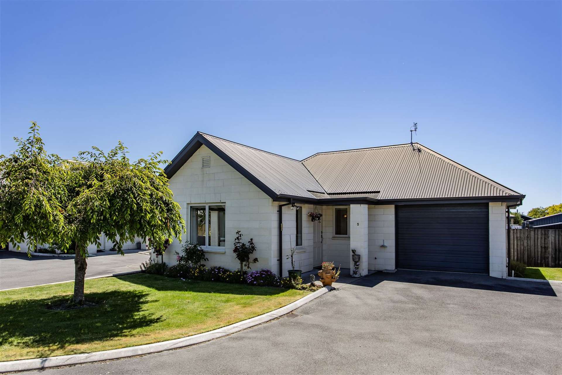 Unit 5, 20B Victoria Street Rangiora_0