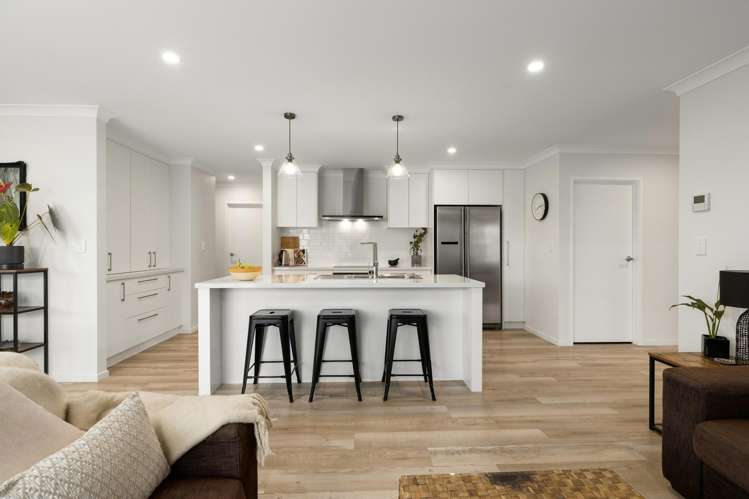 40 Catalina Crescent_1