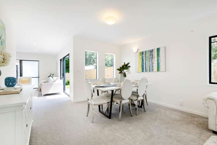 17c Fraser Road Narrow Neck_9