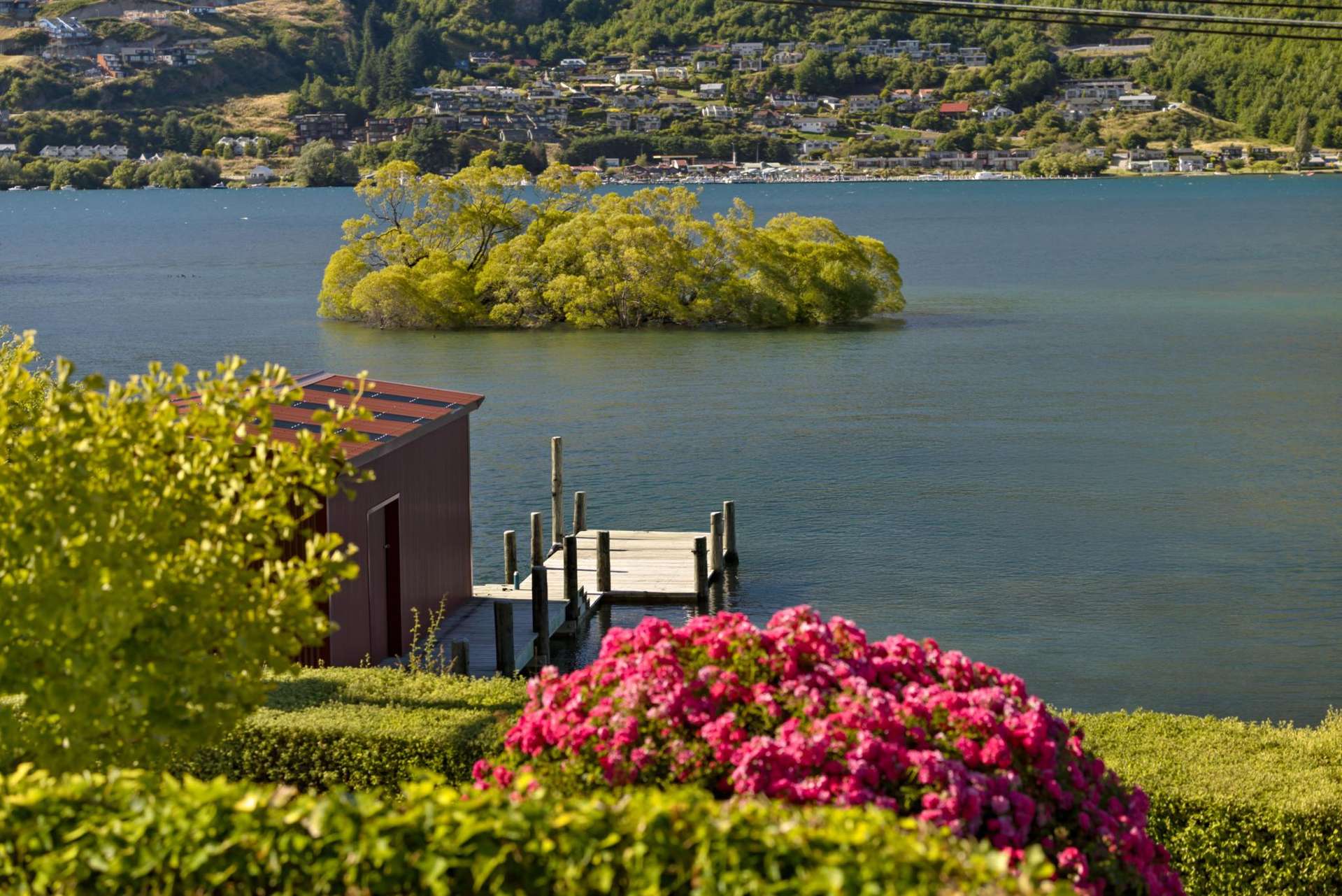 24 Willow Place and 117 Peninsula Road Kelvin Heights_0