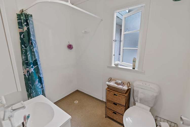 192 Bartholomew Road Levin_10