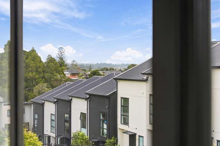 1 Tokai Place Glen Eden_23