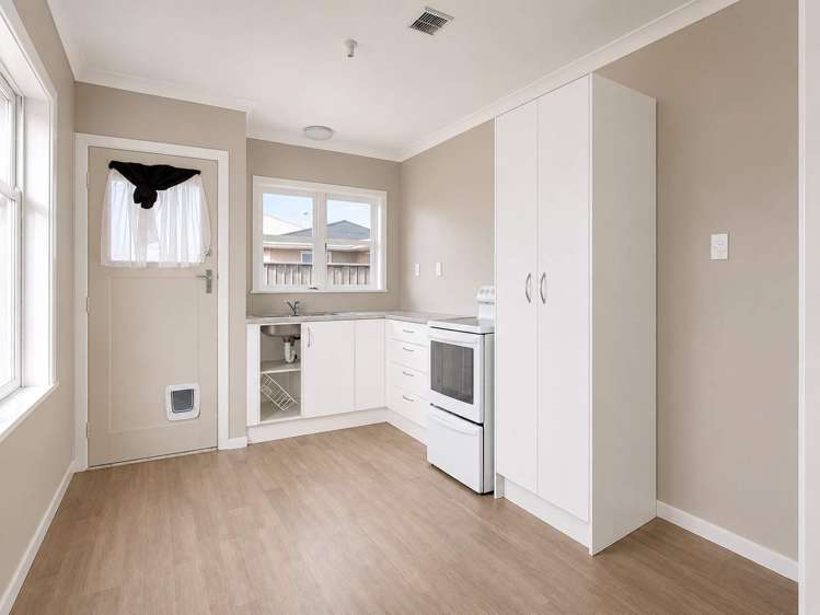 3/64 Gibbons Street_4