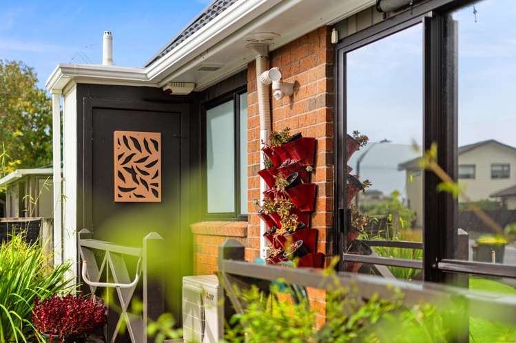 1 Fantail Court Orewa_17