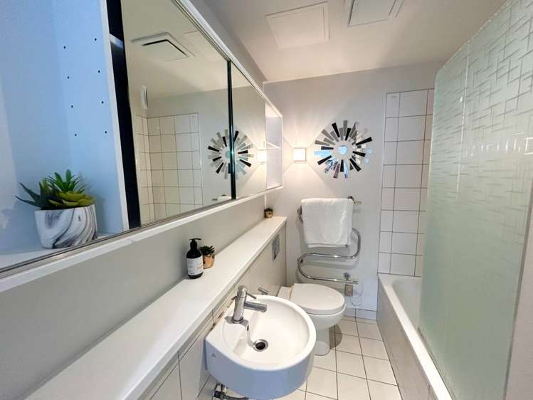 31h/16 Gore Street Auckland Central_13