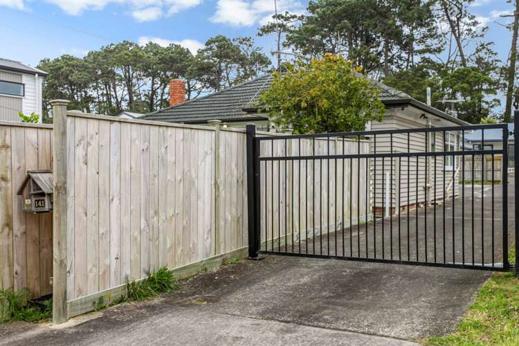 141 Portage Road New Lynn_4