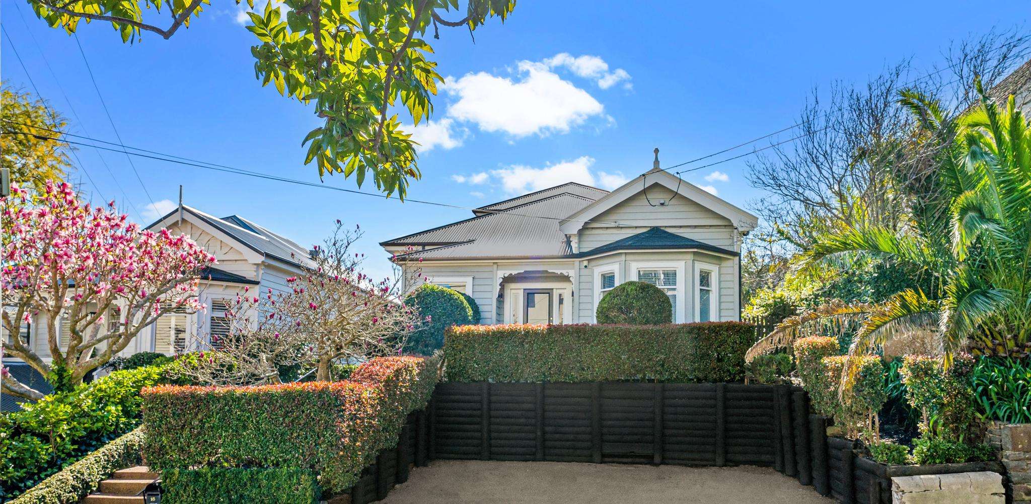 What To Get The Wife For Xmas: Complete Guide & Key Details