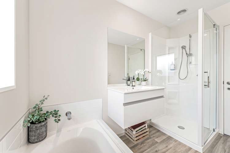 3 Letitia Street Burwood_17