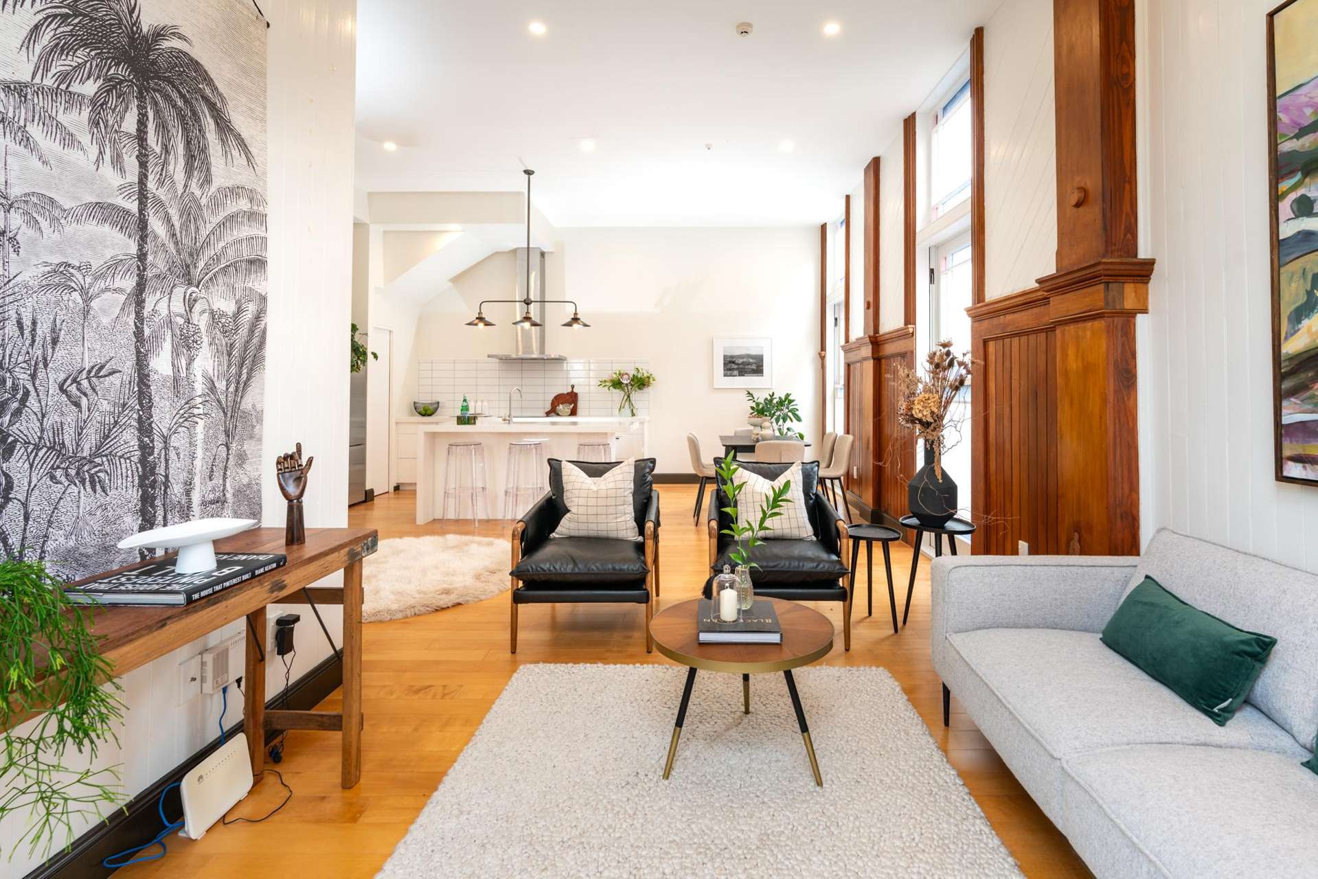 2/235 Adelaide Road Newtown_0