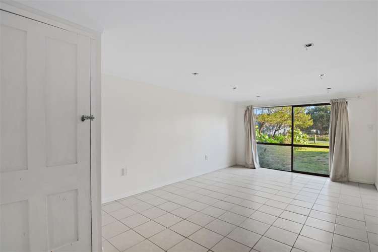 66 Parapara Beach Road Parapara_10