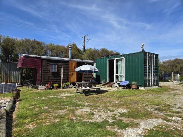 Off Grid living in style