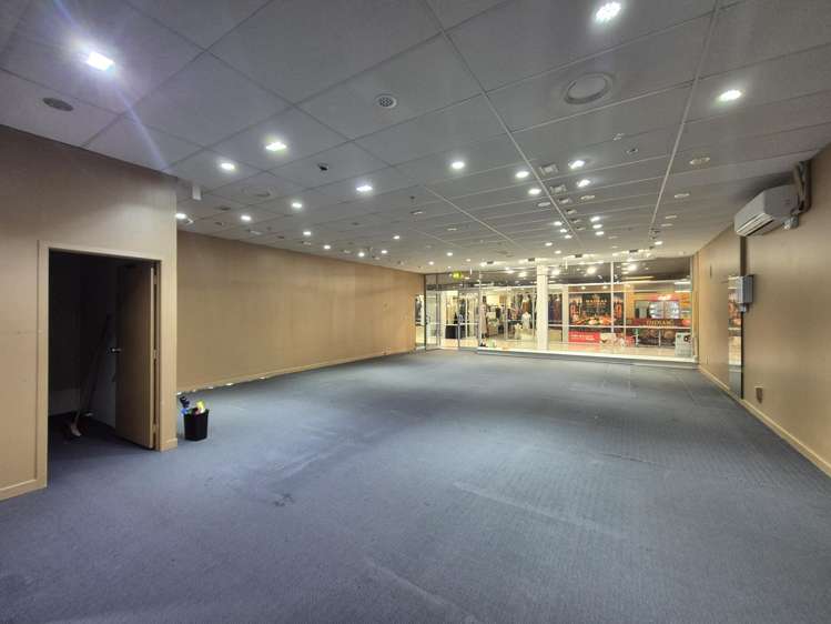 Shop 3/190 Stoddard Road Mt Roskill_7